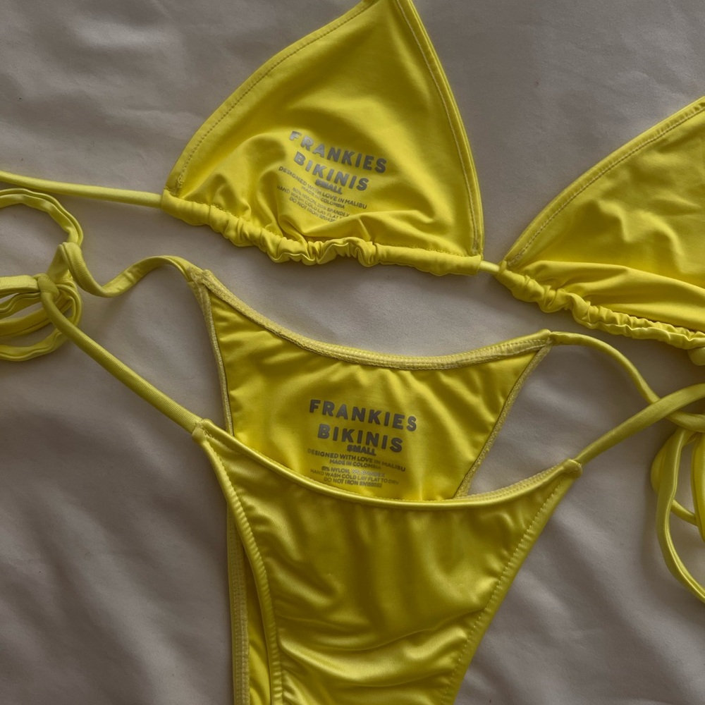 Neon yellow Frankie’s Bikini set